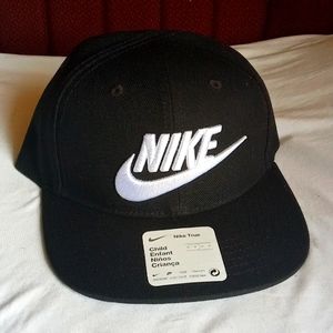 Nike Children's apparel Kids Little Flat Brim Hat Black/white O/S